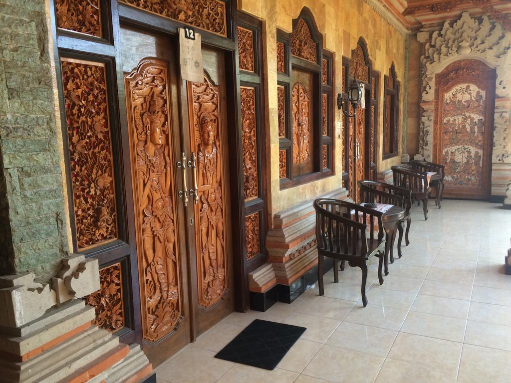 Ray Homestay Batununggul Екстериор снимка