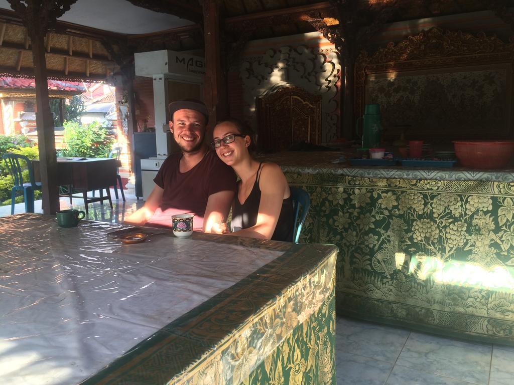 Ray Homestay Batununggul Екстериор снимка