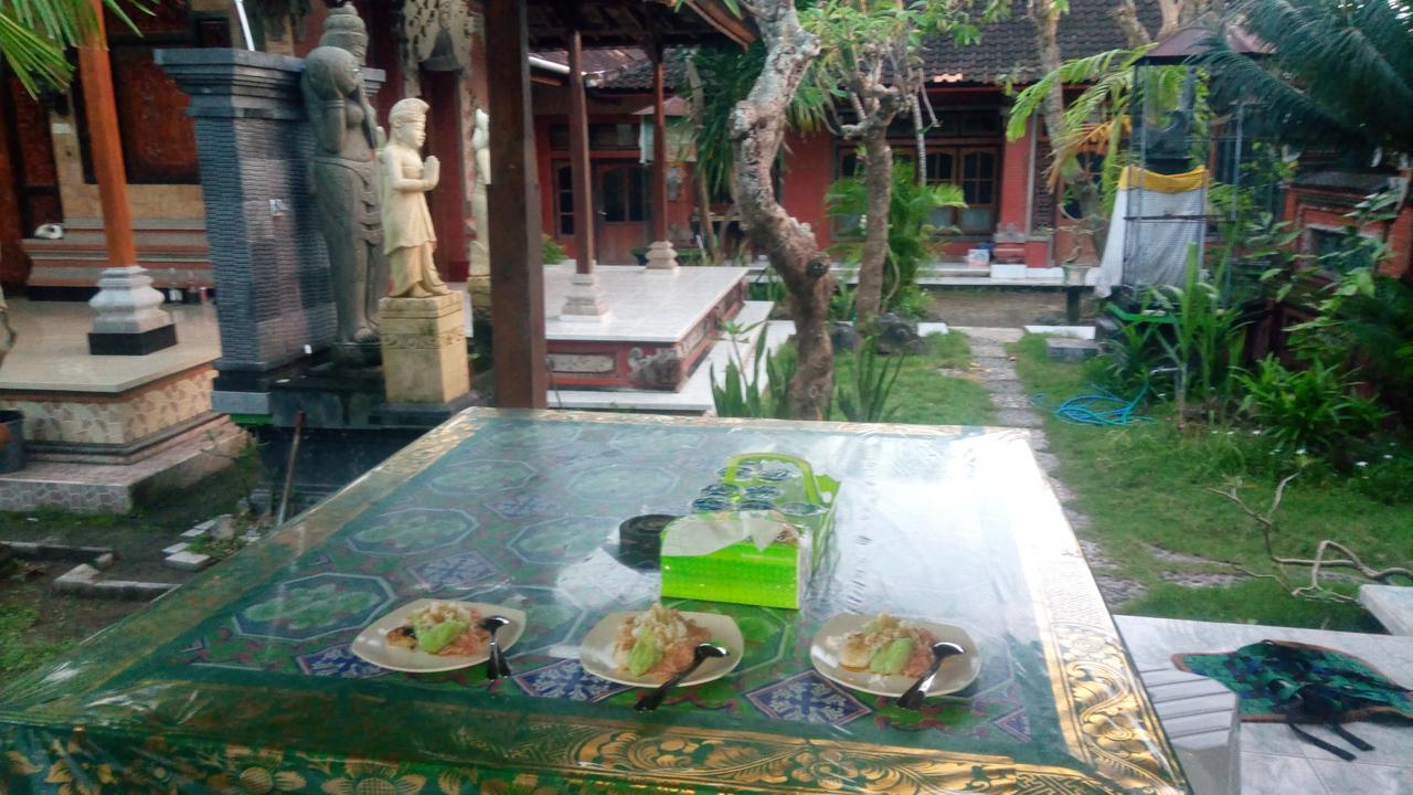Ray Homestay Batununggul Екстериор снимка