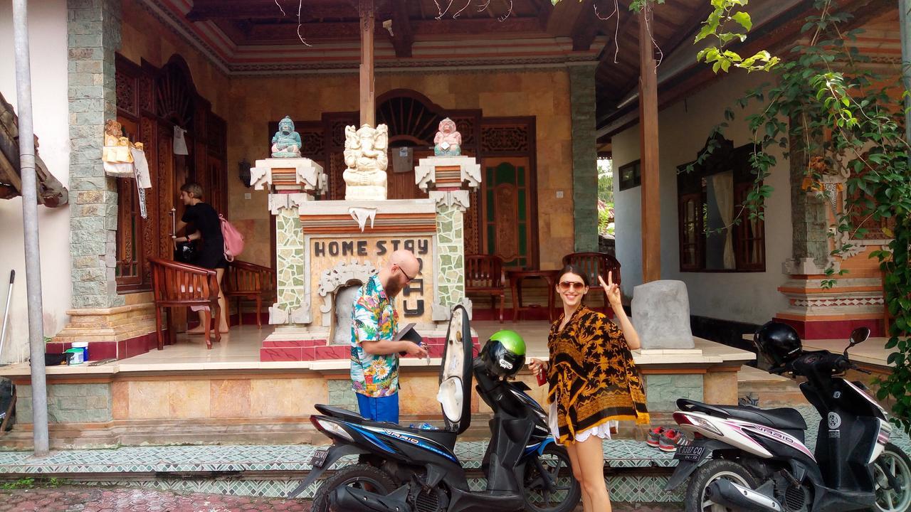Ray Homestay Batununggul Екстериор снимка