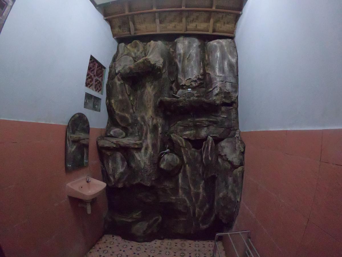 Ray Homestay Batununggul Екстериор снимка
