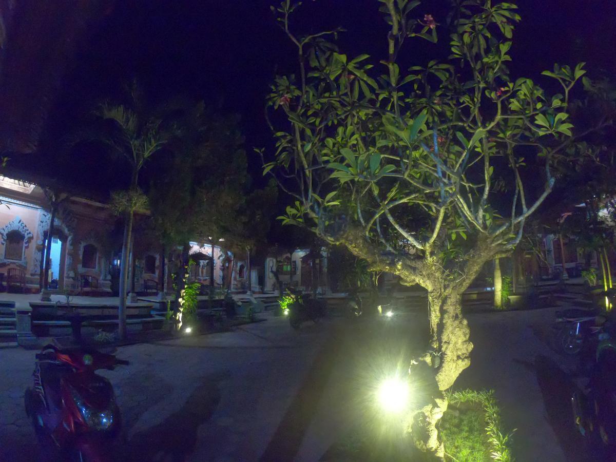 Ray Homestay Batununggul Екстериор снимка