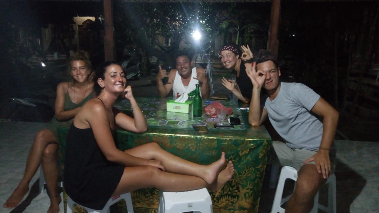 Ray Homestay Batununggul Екстериор снимка